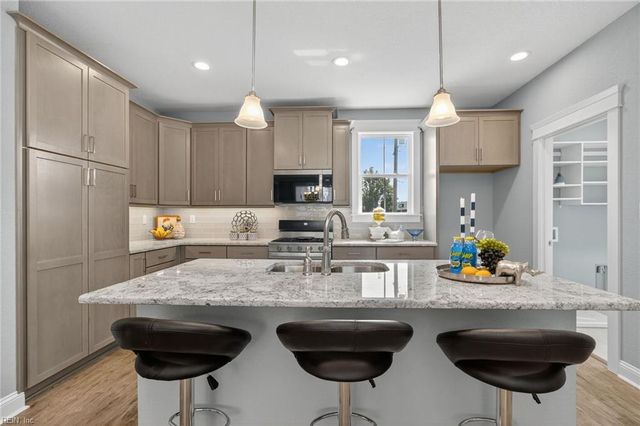 3131 E Ocean View AVE, Norfolk, VA 23518