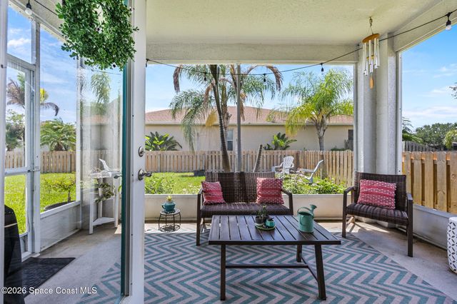 2049 Maeve Circle, Melbourne, FL 32904