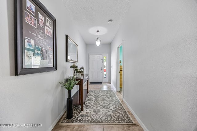 2049 Maeve Circle, Melbourne, FL 32904