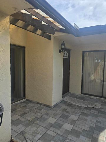 3801 WATERVIEW Circle, Palm Springs, FL 33461