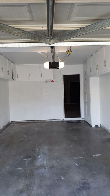 Image 17 of property listing at 2350 Osbun 77, San Bernardino, CA 92404