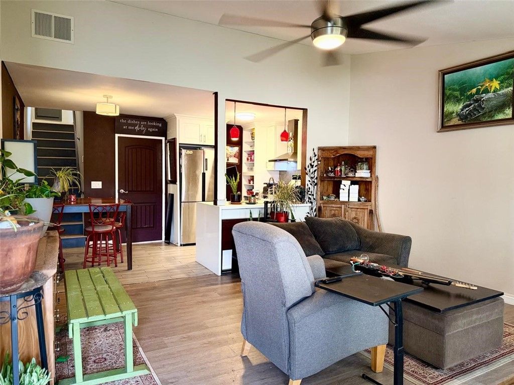 Image 8 of property listing at 2350 Osbun 77, San Bernardino, CA 92404