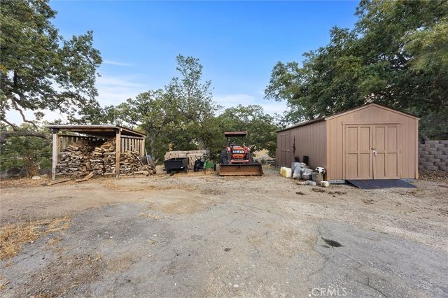 28207 Oaks Rancho, Keene, CA 93531