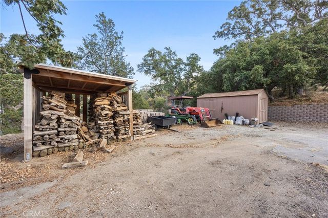 28207 Oaks Rancho, Keene, CA 93531