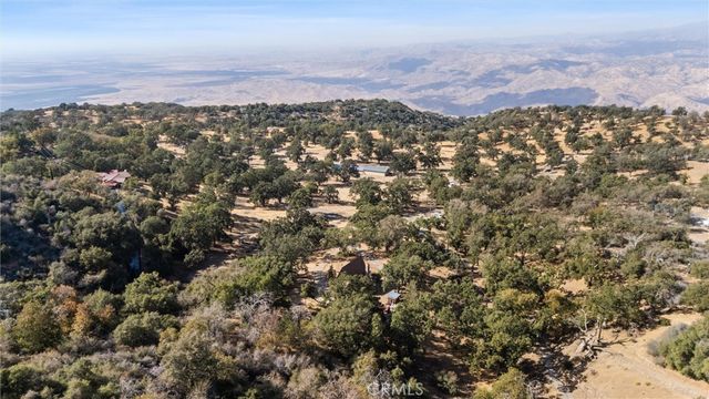 28207 Oaks Rancho, Keene, CA 93531