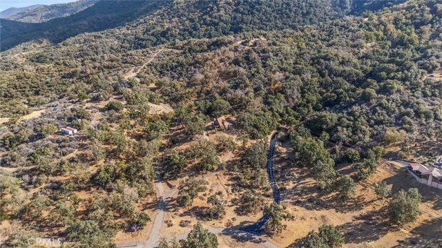 28207 Oaks Rancho, Keene, CA 93531