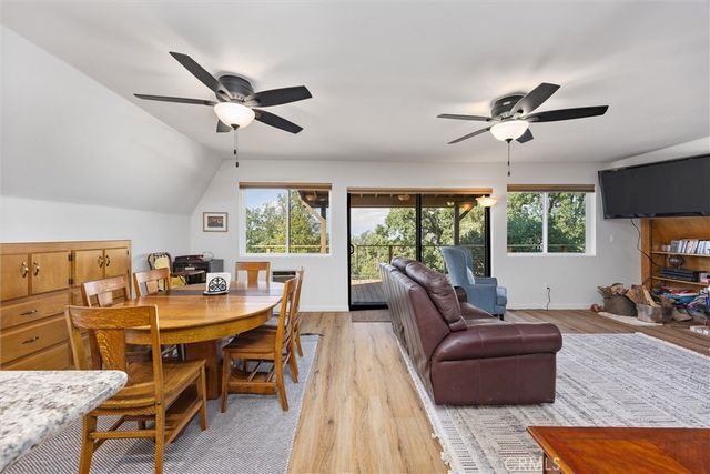 28207 Oaks Rancho, Keene, CA 93531