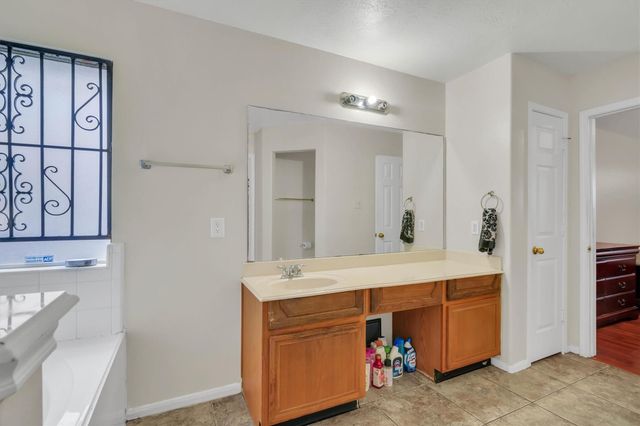 14130 Magnus Lane, Houston, TX 77083