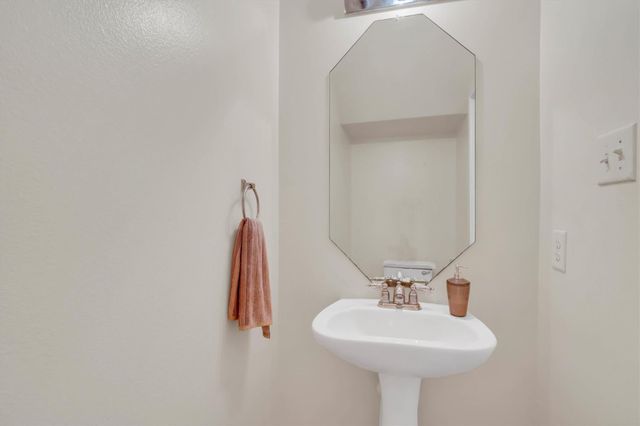 14130 Magnus Lane, Houston, TX 77083