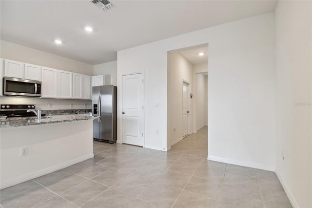 17253 AMBER ASPEN WAY, Land O Lakes, FL 34638