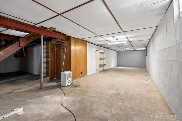 4477 E Centerville Road, Sugarcreek Twp, OH 45370