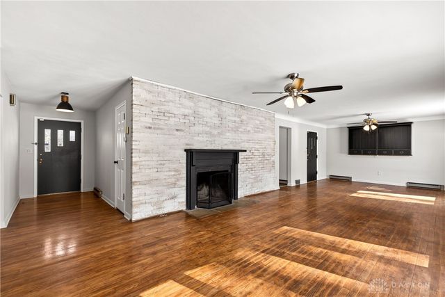 4477 E Centerville Road, Sugarcreek Twp, OH 45370