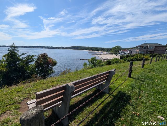 110 Laurelwood Drive, East Lyme, CT 06357