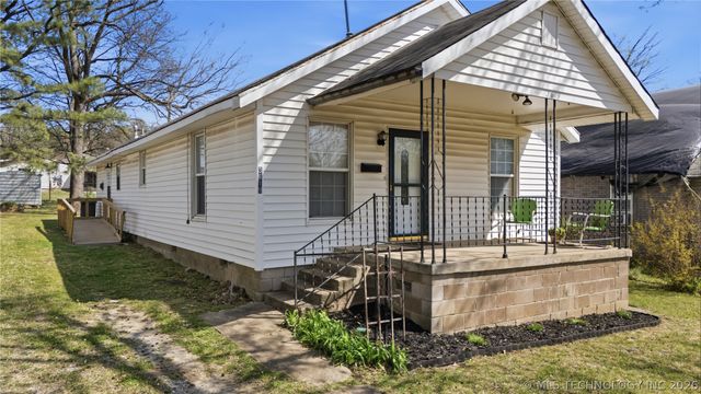 3619 S 29th West Avenue, Tulsa, OK 74107