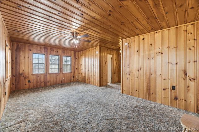 3619 S 29th West Avenue, Tulsa, OK 74107