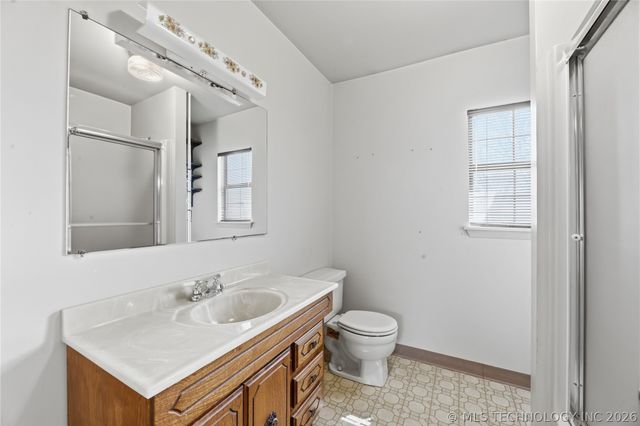 3619 S 29th West Avenue, Tulsa, OK 74107