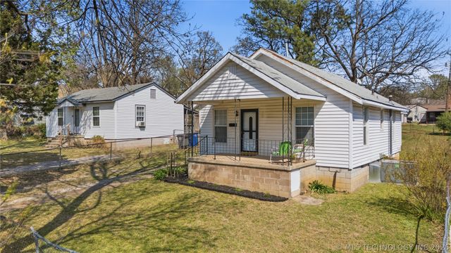 3619 S 29th West Avenue, Tulsa, OK 74107