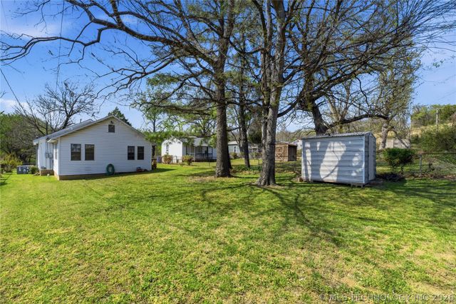 3619 S 29th West Avenue, Tulsa, OK 74107