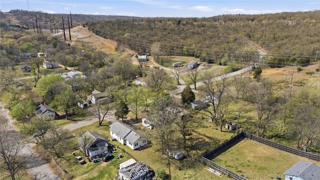 3619 S 29th West Avenue, Tulsa, OK 74107