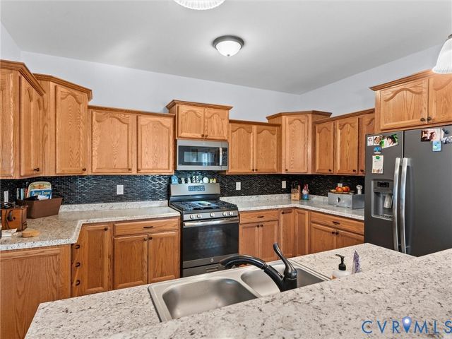 3005 Wilford Dr, Quinton, VA 23141