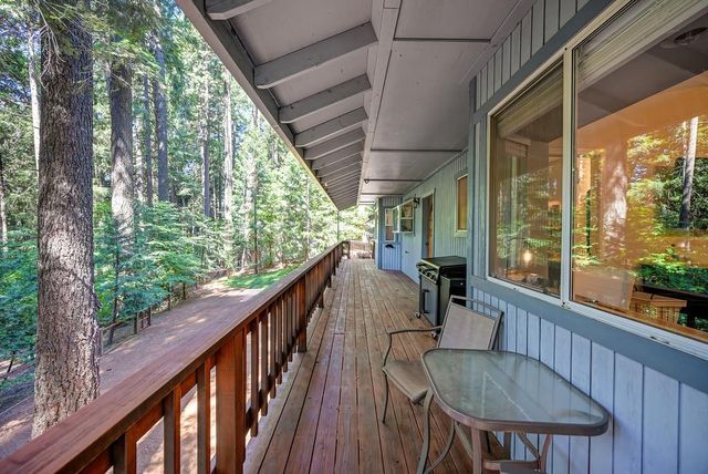 3644 Gold Ridge Trl, Pollock Pines, CA 95726