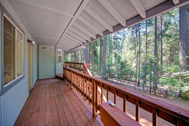 3644 Gold Ridge Trl, Pollock Pines, CA 95726
