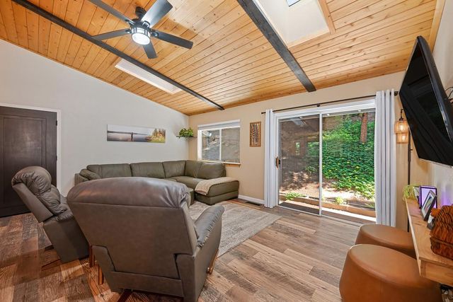 3644 Gold Ridge Trl, Pollock Pines, CA 95726