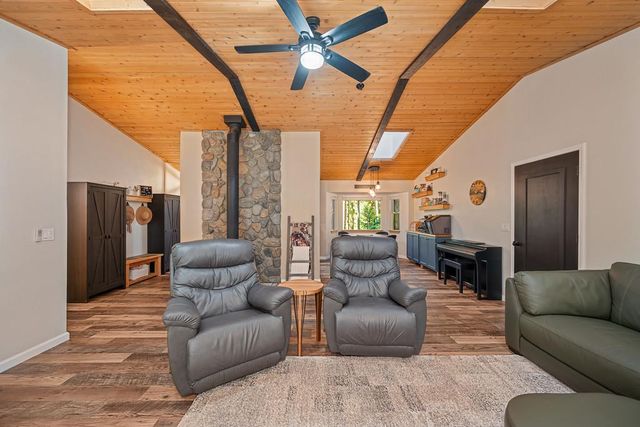 3644 Gold Ridge Trl, Pollock Pines, CA 95726