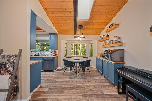 3644 Gold Ridge Trl, Pollock Pines, CA 95726