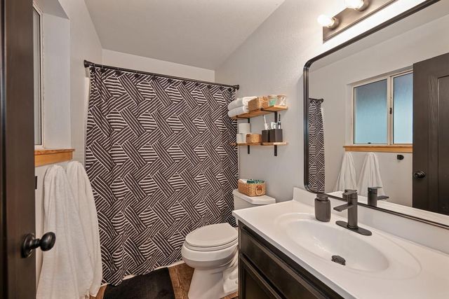3644 Gold Ridge Trl, Pollock Pines, CA 95726
