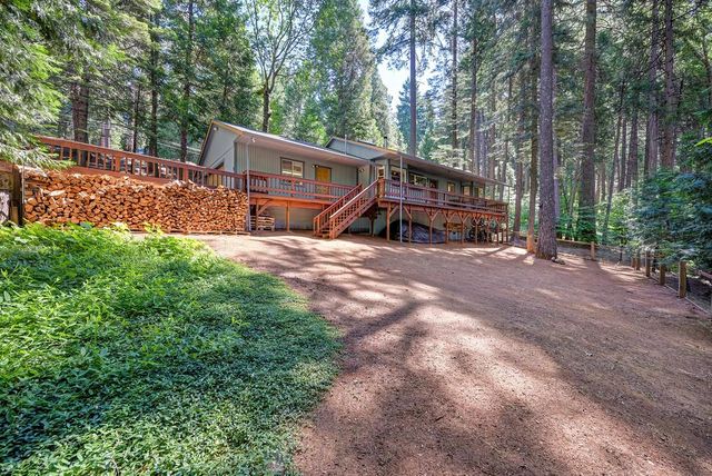 3644 Gold Ridge Trl, Pollock Pines, CA 95726