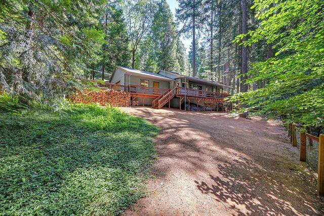 3644 Gold Ridge Trl, Pollock Pines, CA 95726