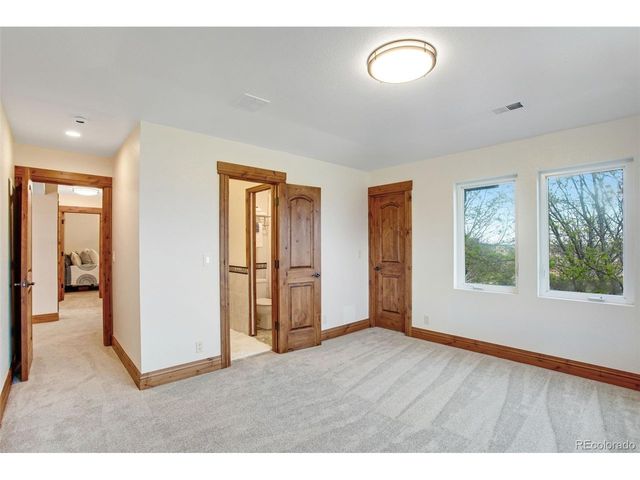 559 Dove Ln, Berthoud, CO 80513