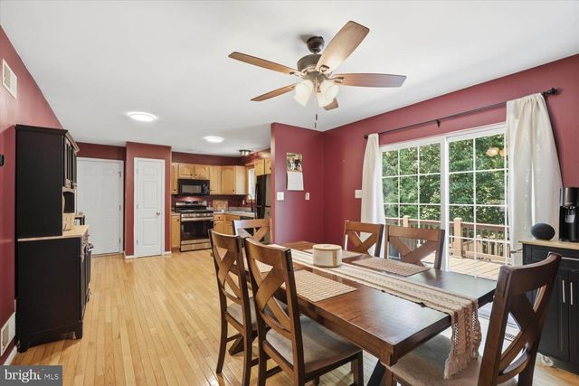 235 OWL HILL RD, Lititz, PA 17543