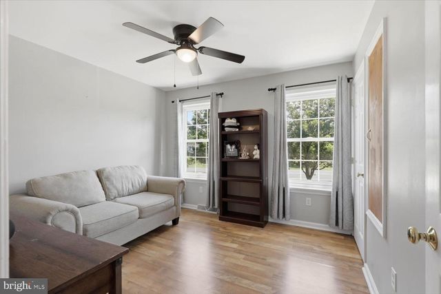 235 OWL HILL RD, Lititz, PA 17543