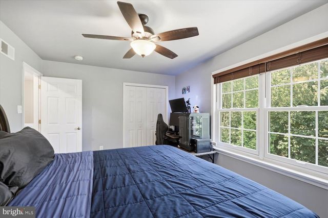 235 OWL HILL RD, Lititz, PA 17543