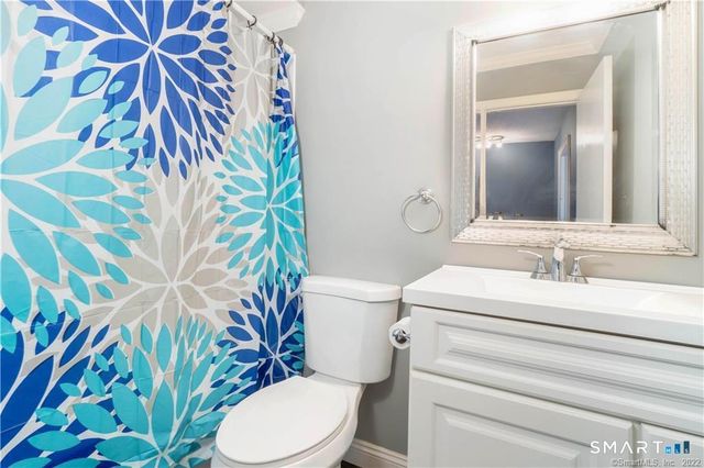 91 Orangewood West 91, Derby, CT 06418
