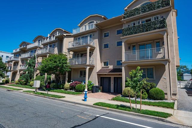 441 E Broadway A, Long Beach, NY 11561