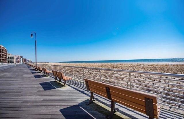 441 E Broadway A, Long Beach, NY 11561