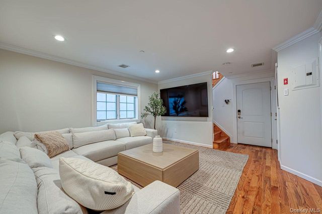 441 E Broadway A, Long Beach, NY 11561