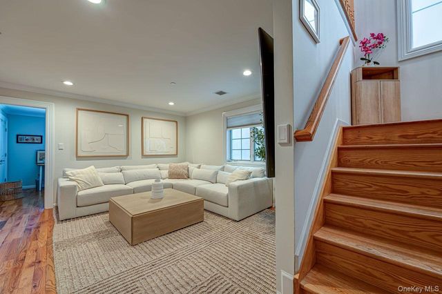 441 E Broadway A, Long Beach, NY 11561