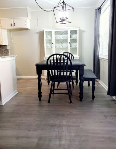 202 W Whitewright Road, Savoy, TX 75479