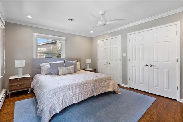 1107 Donegal Lane, Northbrook, IL 60062