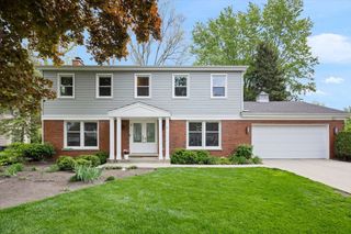 1107 Donegal Lane, Northbrook, IL 60062