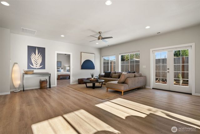 2198 NE Kevos Pond Drive, Poulsbo, WA 98370