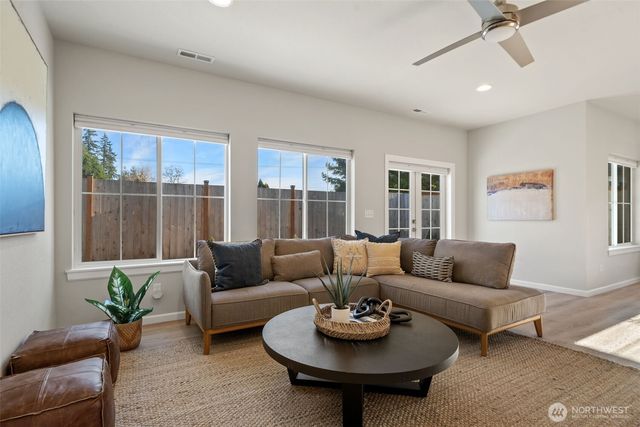 2198 NE Kevos Pond Drive, Poulsbo, WA 98370