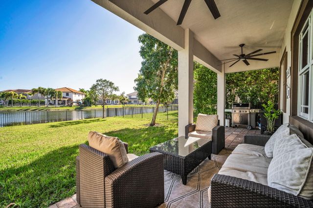 8620 Waterside Court, Parkland, FL 33076