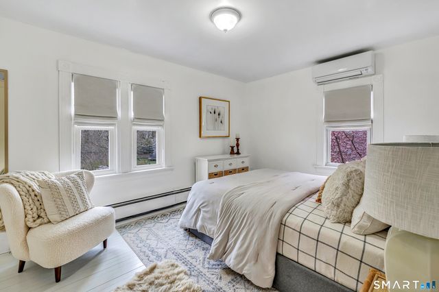 132 Pequot Avenue, Fairfield, CT 06890