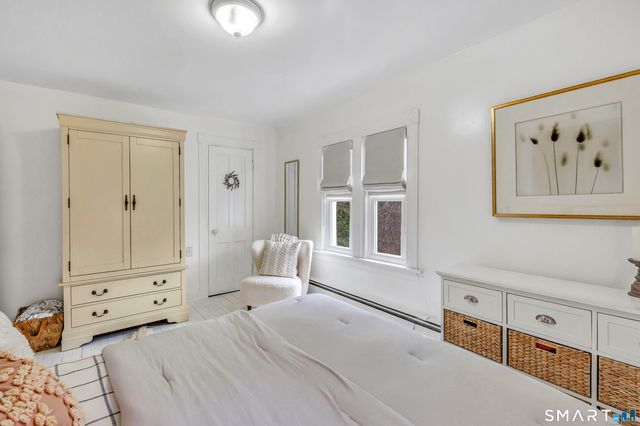 132 Pequot Avenue, Fairfield, CT 06890