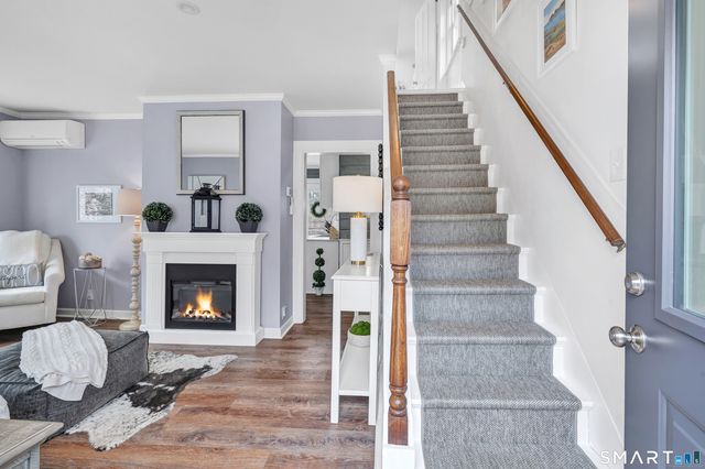 132 Pequot Avenue, Fairfield, CT 06890